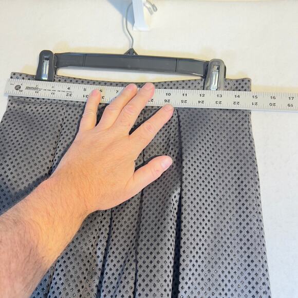 D Exterior Box Pleated Mini Skirt Woman EU 42 W30 Made Italy Side Zip Grey Black - Picture 9 of 13